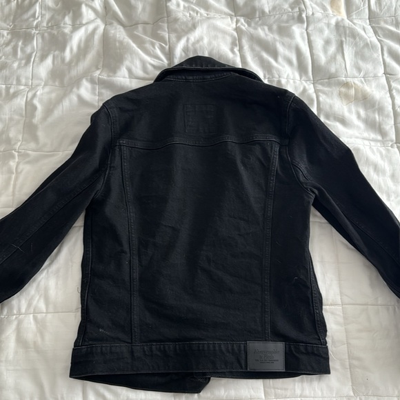 Abercrombie and Fitch Black Denim Jacket - Picture 6 of 8
